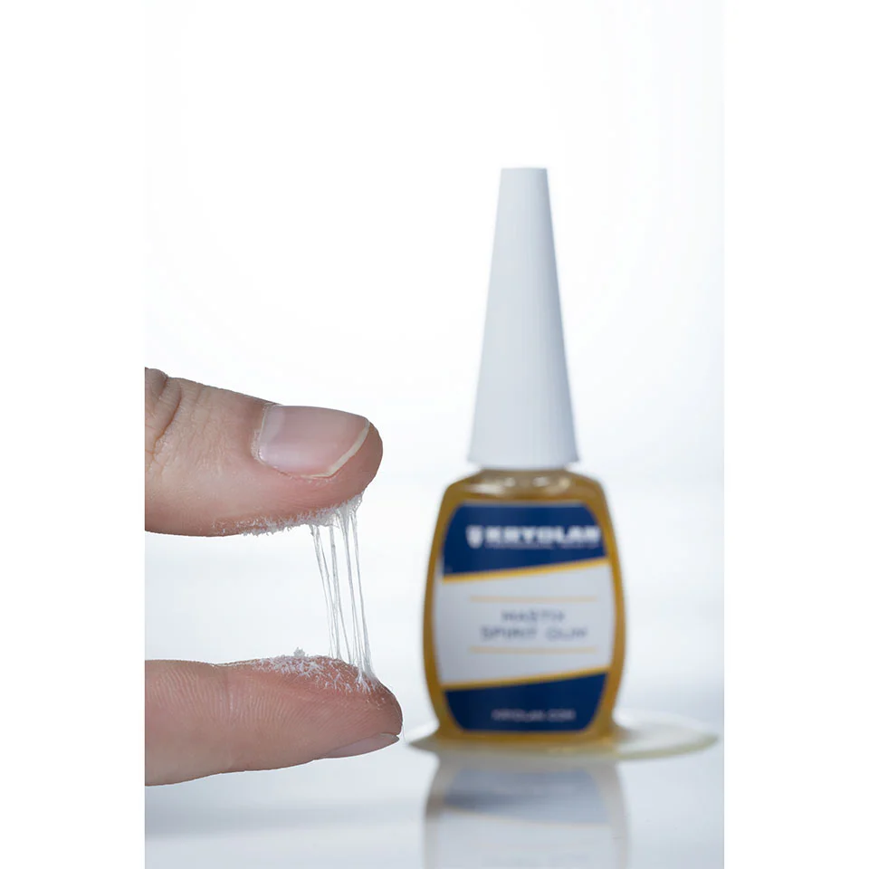 Adhesivo Spirit Gum- Mastix by Kryolan - Image 3